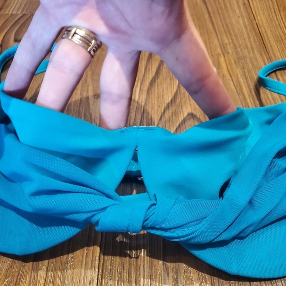 Victorias Secret Blue Teal Bikini Top Wired Mesh Twist Front Swim Beach Pool 34D - Picture 6 of 8